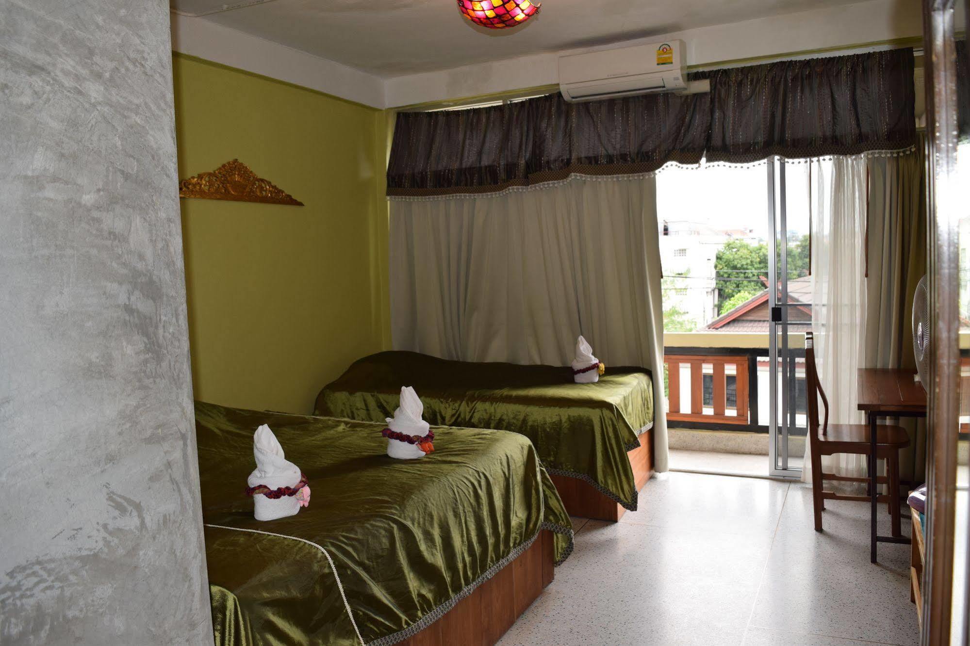 Hotel At Phra Sing Čiang Mai Exteriér fotografie